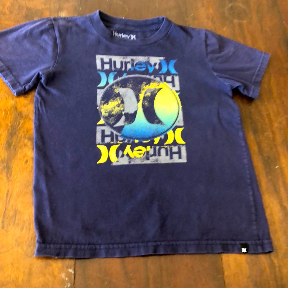 Boys T-shirt.